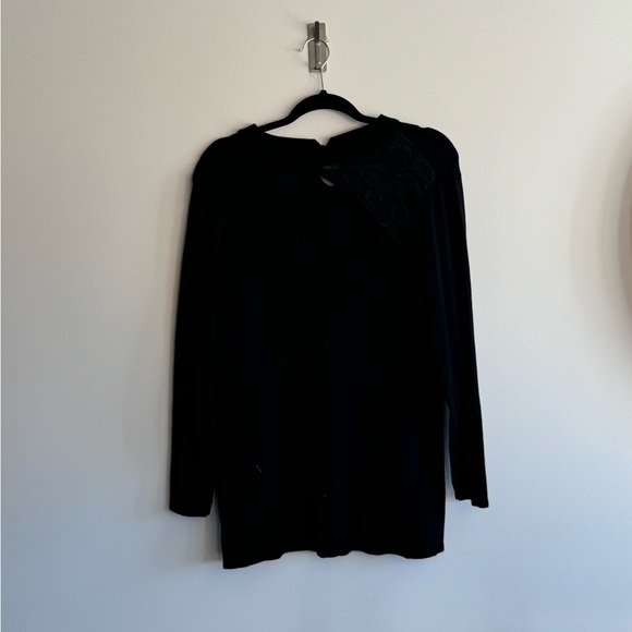 Torrid Pullover Lace Keyhole Sweater size 2x - Picture 7 of 16